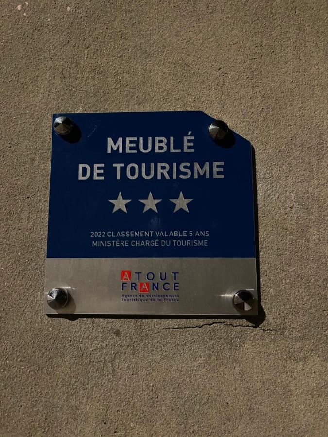 Maison Chaleureuse Avec Terrasse Privative Proche De La Gare Et Du Centre-Ville 罗什福尔 外观 照片
